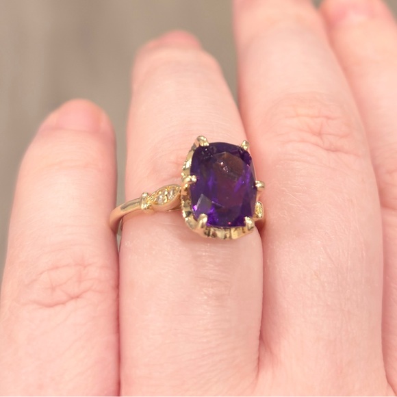 14K Amethyst Diamond Solitaire Ring: Dark Cushion Cut Elegant Milgrain Size 6.5 - Picture 6 of 14